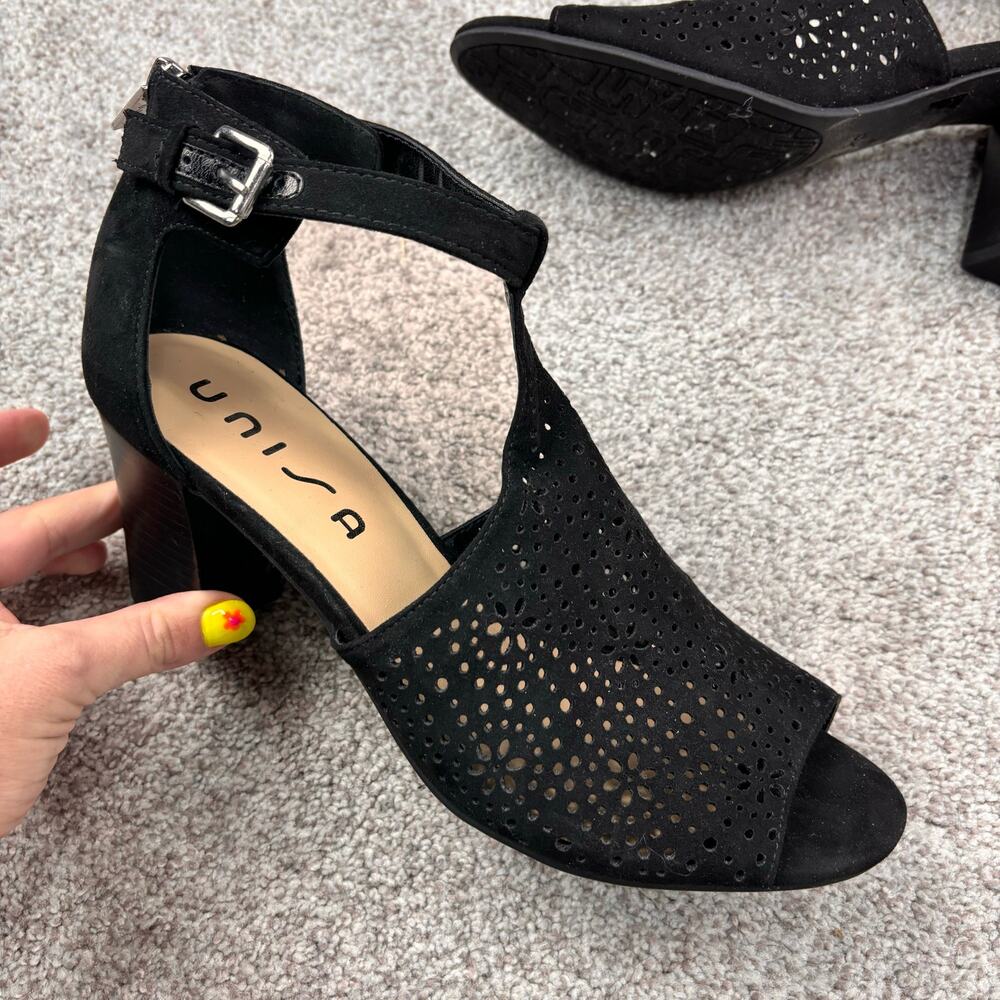 Unisa black cut out heeled sandals size 10